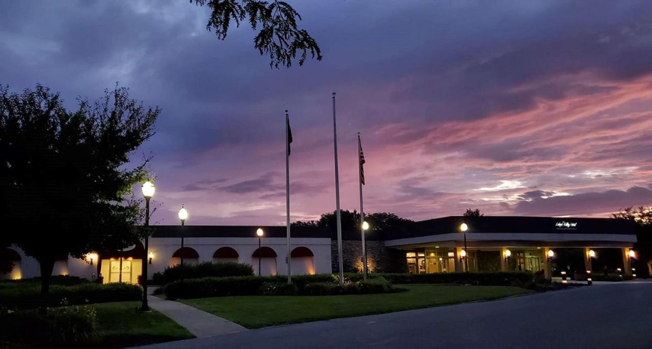 Surestay Plus Hotel By Best Western Lehigh Valley Bethlehem Exterior photo