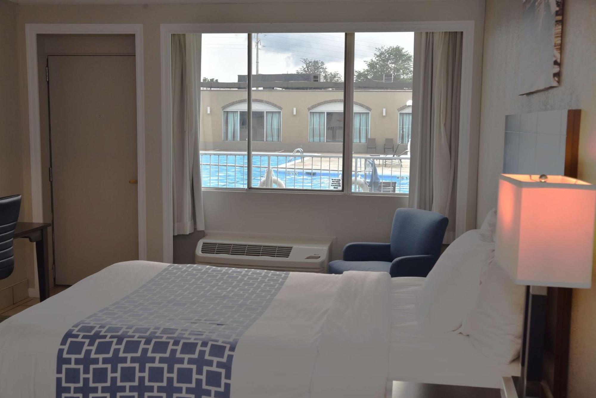 Surestay Plus Hotel By Best Western Lehigh Valley Bethlehem Exterior photo