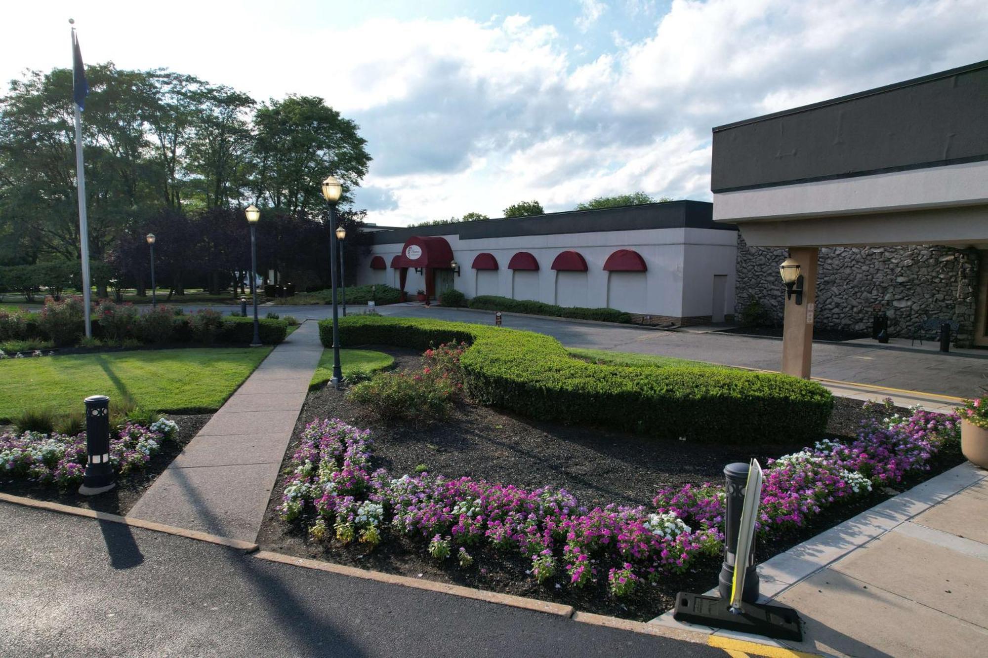 Surestay Plus Hotel By Best Western Lehigh Valley Bethlehem Exterior photo
