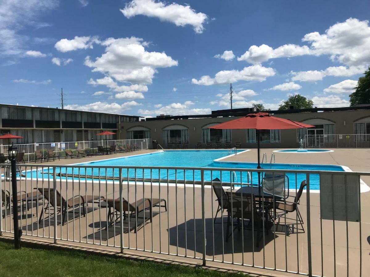 Surestay Plus Hotel By Best Western Lehigh Valley Bethlehem Exterior photo
